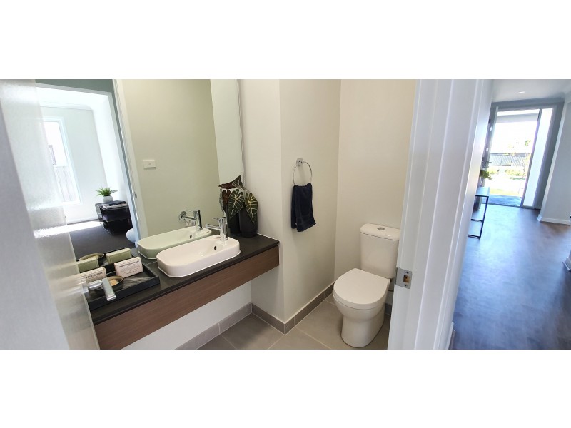 13 Delbridge Road, Oran Park NSW 2570