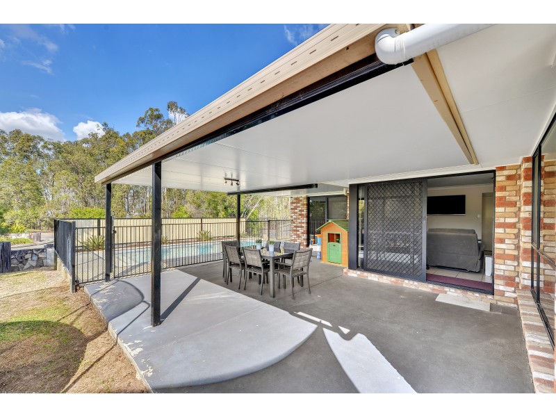 2-4 Hilltop Crescent, Jimboomba QLD 4280