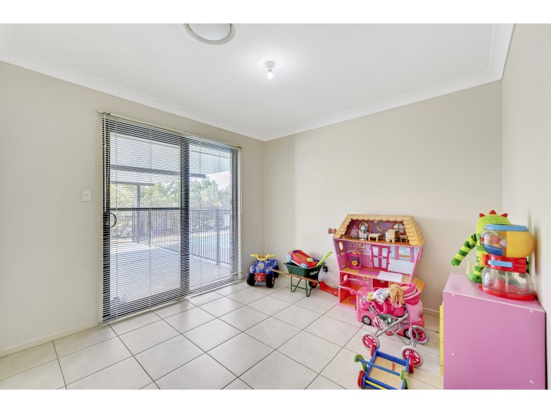 2-4 Hilltop Crescent, Jimboomba QLD 4280