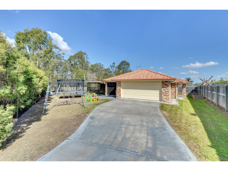 2-4 Hilltop Crescent, Jimboomba QLD 4280