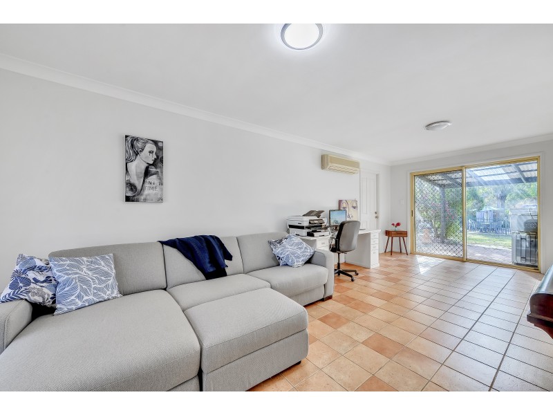 36 Serengetti Drive, Munruben QLD 4125