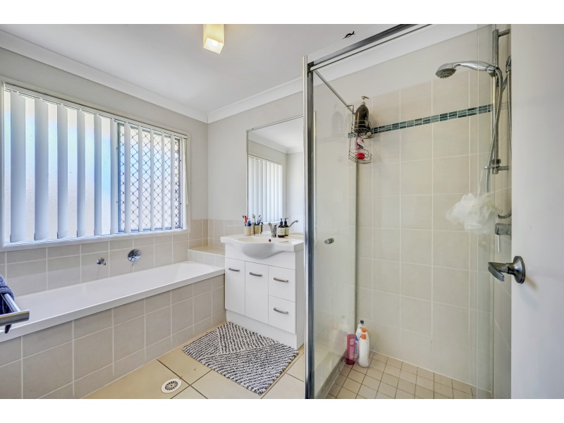 66 Mccorry Drive, Collingwood Park QLD 4301