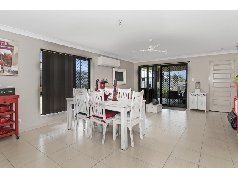 29 Outlook Crescent, Flagstone QLD 4280