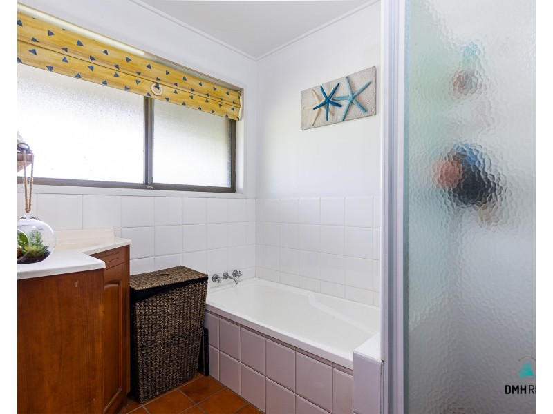 563 Plunkett Road, Cedar Creek QLD 4207