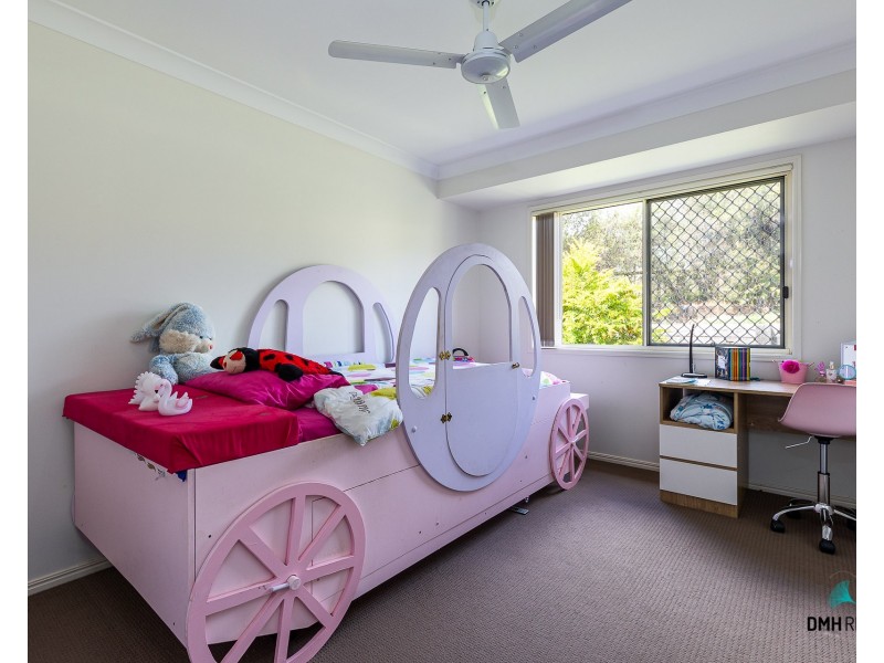 20-22 Strathmore Way, Gleneagle QLD 4285