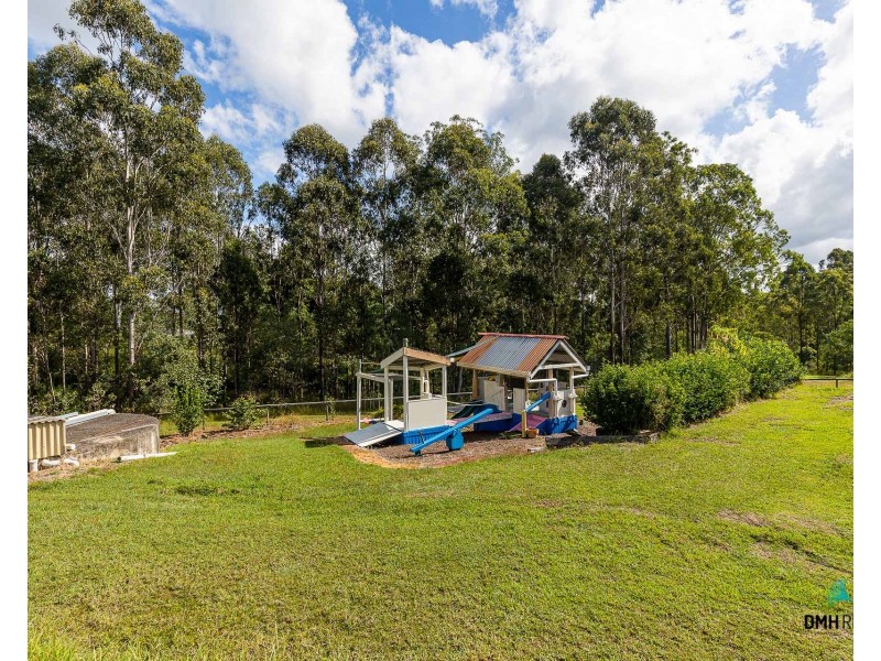 20-22 Strathmore Way, Gleneagle QLD 4285