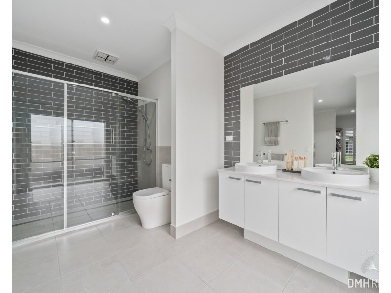 8 Narran Street, Jimboomba QLD 4280