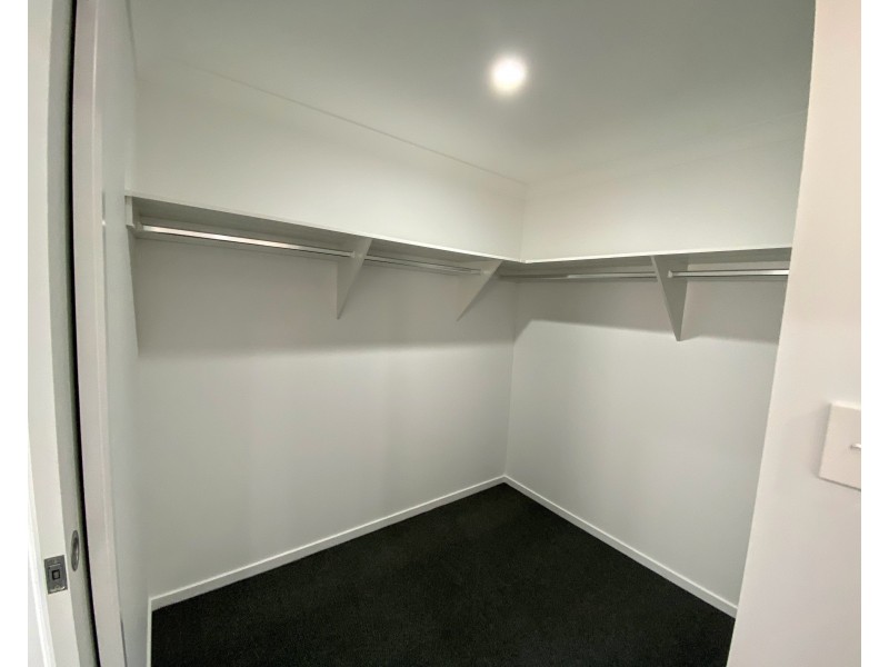 64 Hann Street, South Maclean QLD 4280