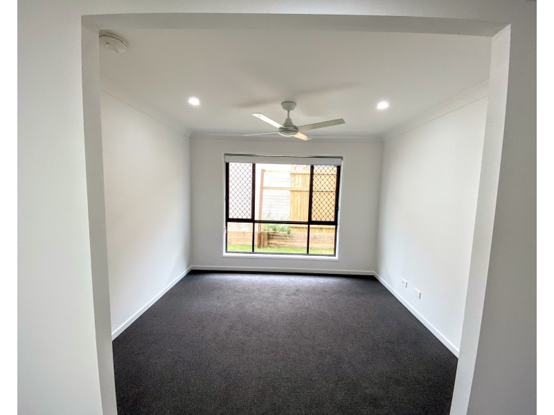 64 Hann Street, South Maclean QLD 4280