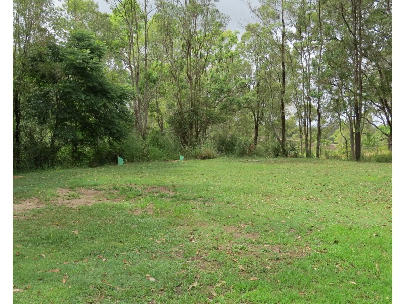 6 Pathfinder Road, Woodhill QLD 4285