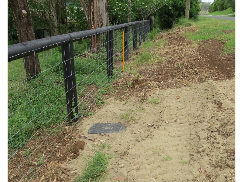 6 Pathfinder Road, Woodhill QLD 4285