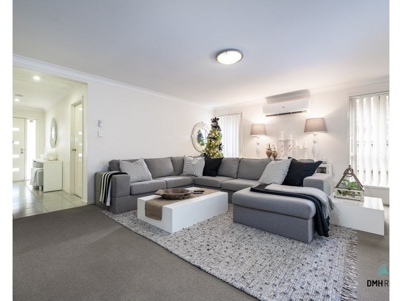 22 Piddington Street, Redbank Plains QLD 4301