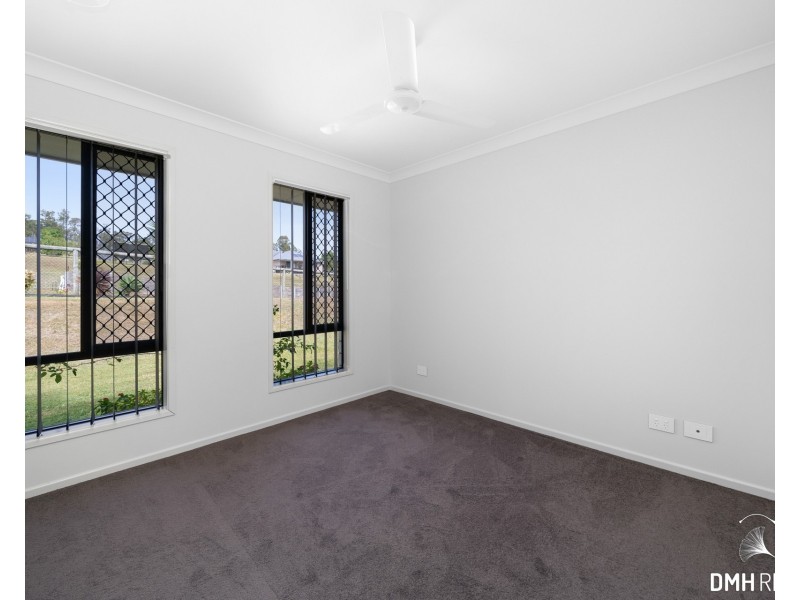 2 Cavell Court, Woodhill QLD 4285