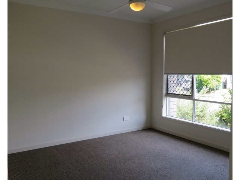 19 Huntingdale Street, Leichhardt QLD 4305