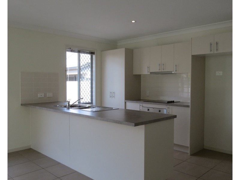 19 Huntingdale Street, Leichhardt QLD 4305