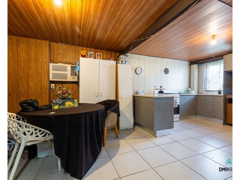 63 Aquarius Drive, Kingston QLD 4114