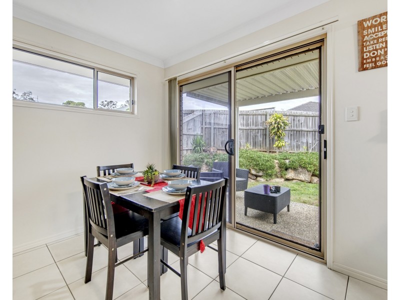 27 Finley Street, Gleneagle QLD 4285