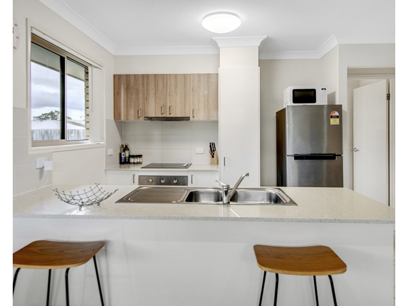 27 Finley Street, Gleneagle QLD 4285