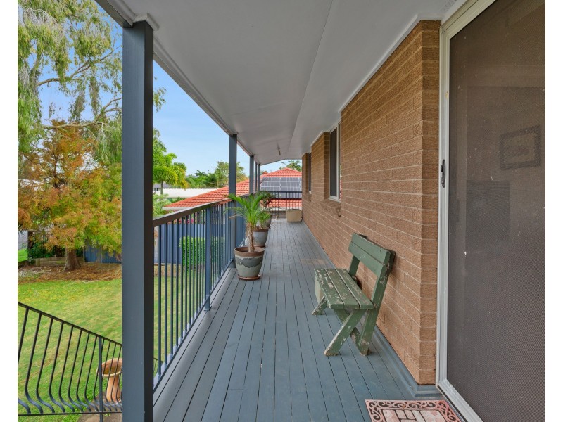 10 Moku Crescent, Birkdale QLD 4159