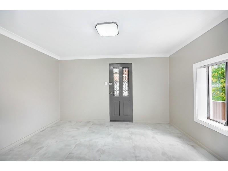2/50 Edna Avenue, Mount Pritchard NSW 2170