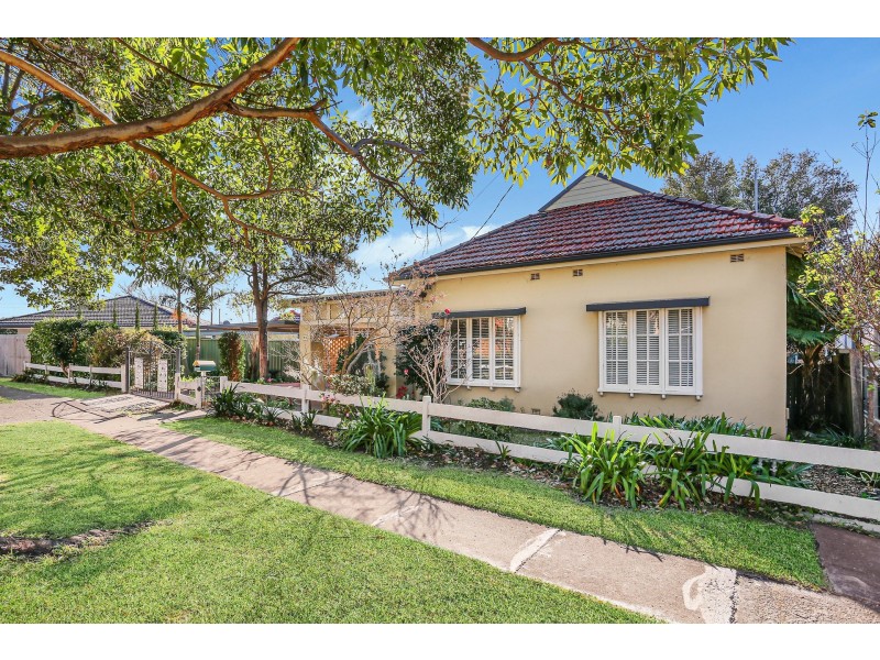 11 Bell Street, Concord NSW 2137