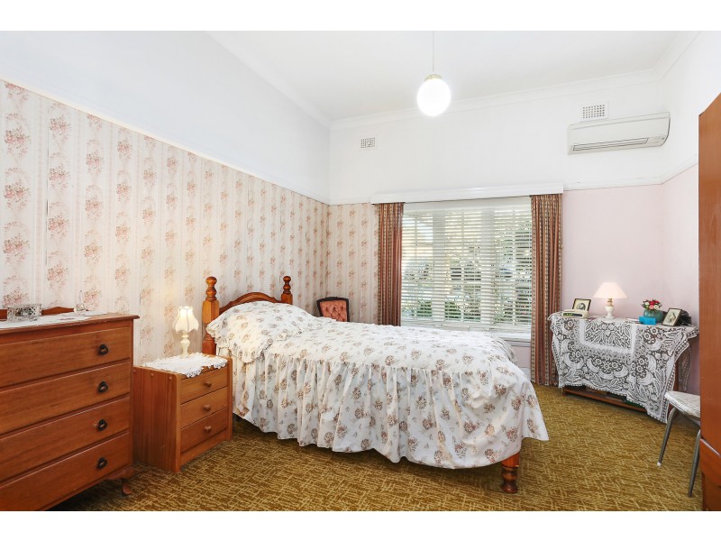 11 Bell Street, Concord NSW 2137