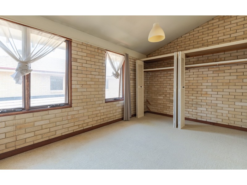 2/13 Llewellyn Street, Rhodes NSW 2138