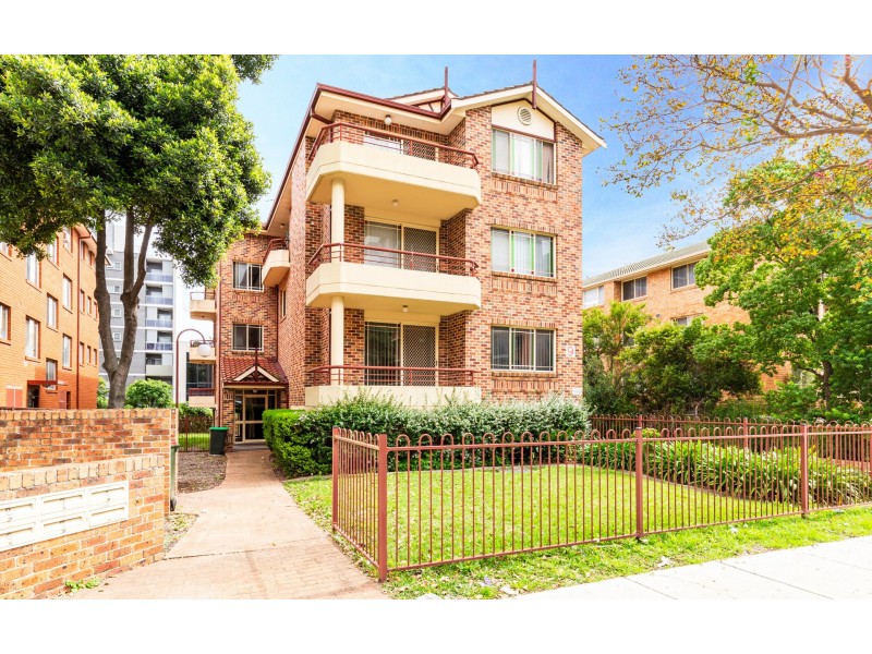 1/9 George Street, Liverpool NSW 2170