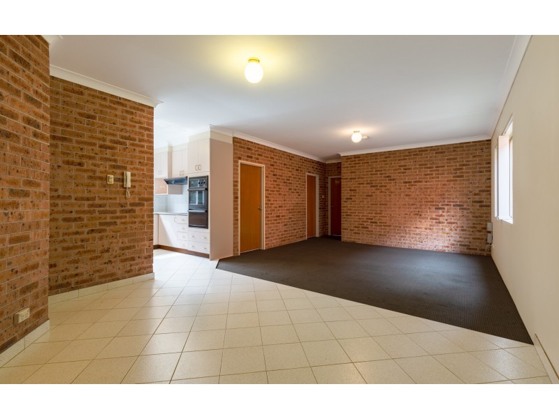 1/9 George Street, Liverpool NSW 2170