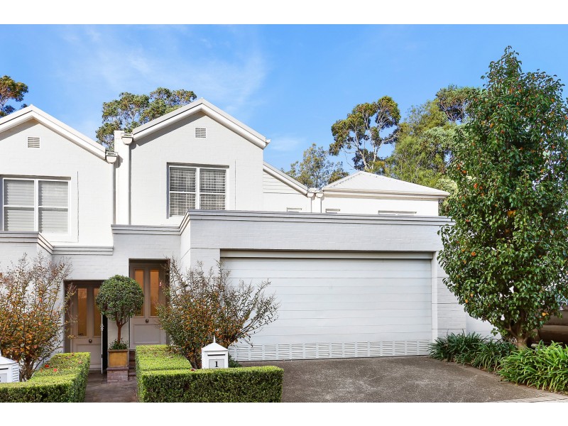 1 Rosemeadow Drive, Cabarita NSW 2137