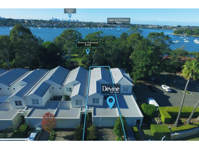 1 Rosemeadow Drive, Cabarita NSW 2137