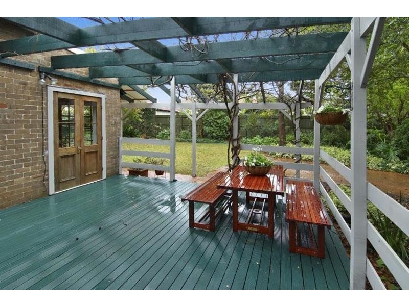 11 Goodwin Avenue, Ashfield NSW 2131