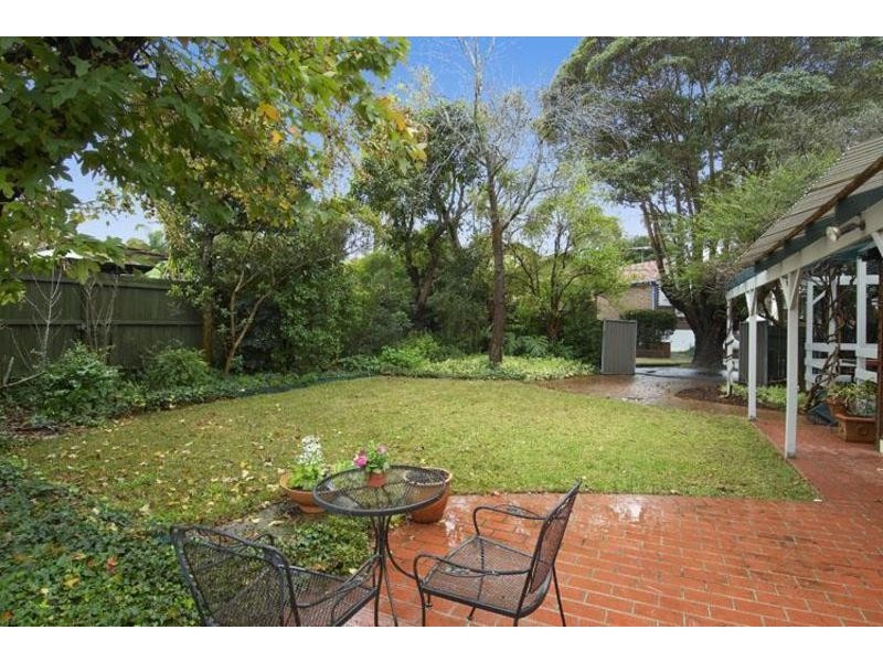 11 Goodwin Avenue, Ashfield NSW 2131