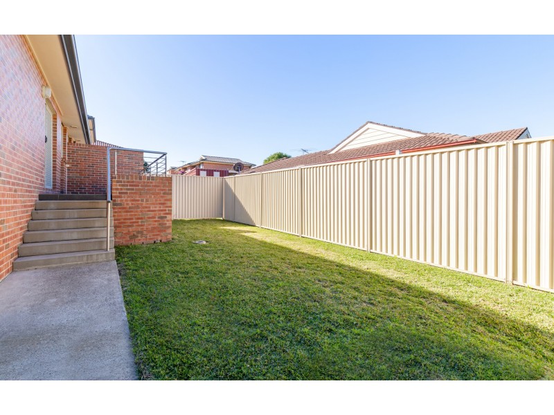 5/17-19 Greenfinch Street (also known as unit 11), Green Valley NSW 2168