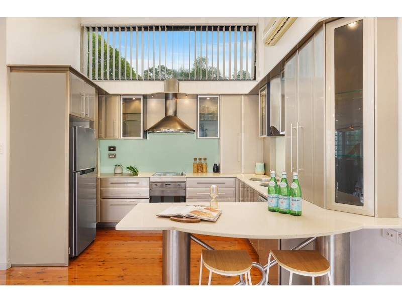 98 Regatta Road, Canada Bay NSW 2046