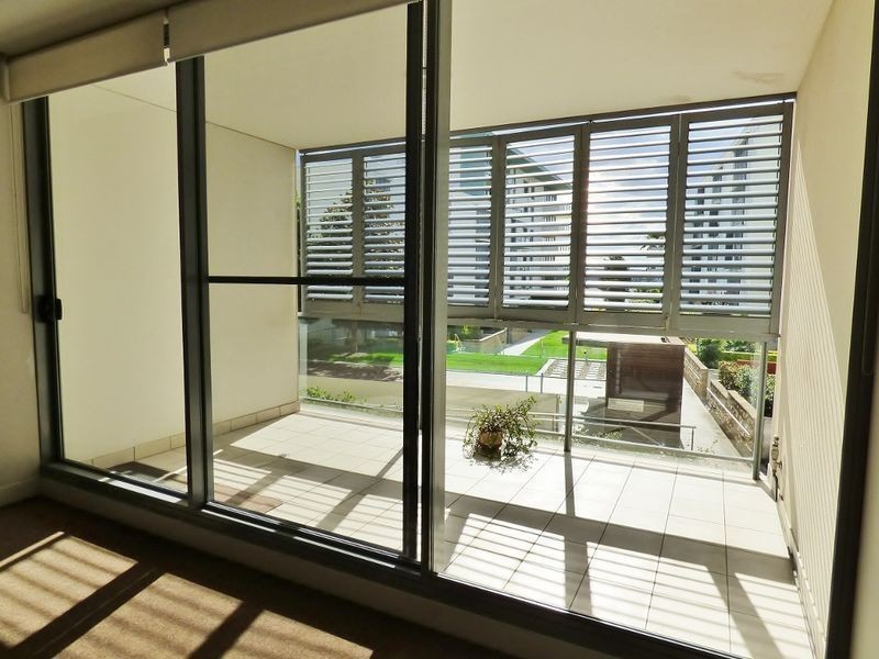 201/12 Shoreline Drive, Rhodes NSW 2138