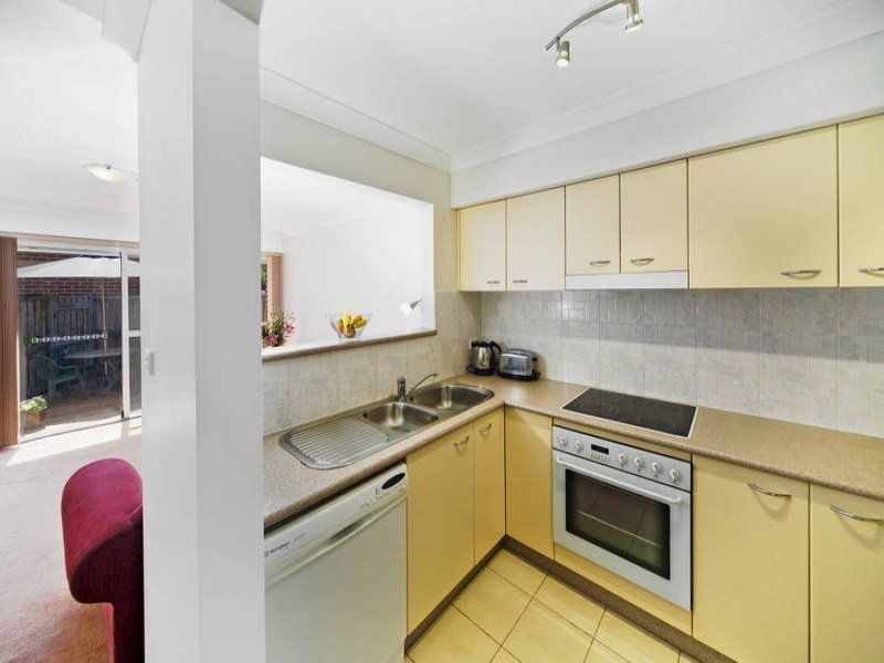 8/2 Station Avenue, Concord West NSW 2138