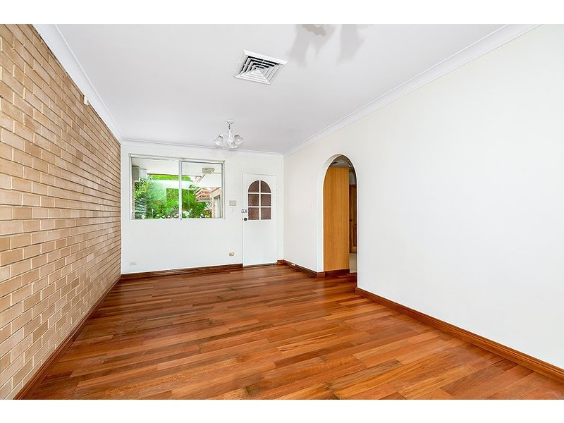 4/30 Llewellyn Street, Rhodes NSW 2138