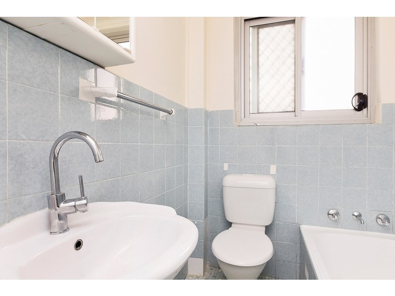 8/41 Macdonald Street, Lakemba NSW 2195