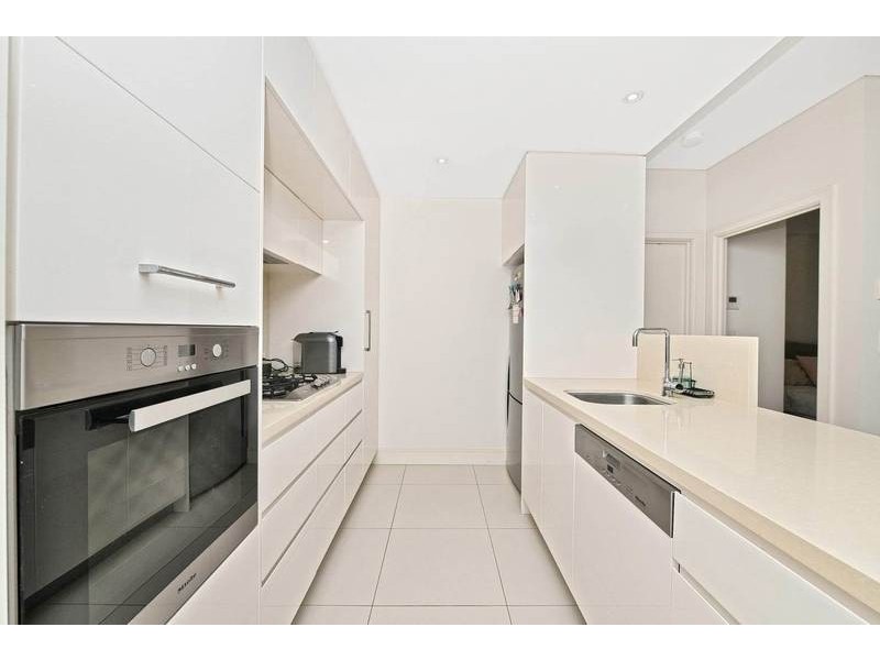 103/18 Woodlands Avenue, Breakfast Point NSW 2137