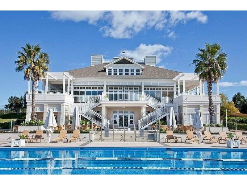 103/18 Woodlands Avenue, Breakfast Point NSW 2137