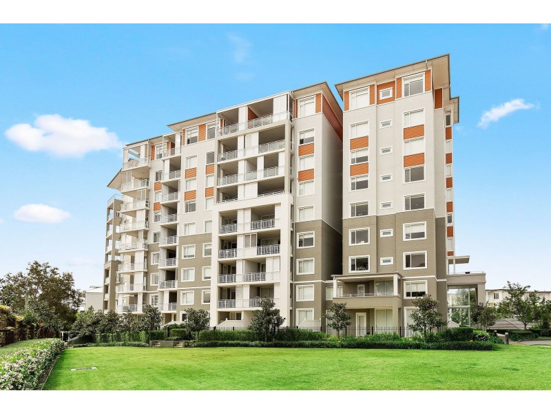 103/18 Woodlands Avenue, Breakfast Point NSW 2137