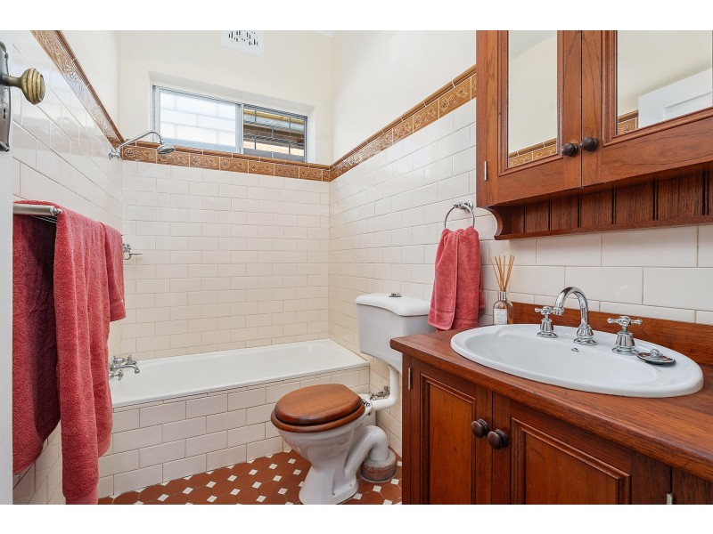 121 Croydon Avenue, Croydon Park NSW 2133