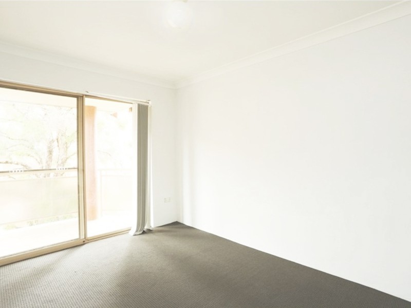 13/23-25 Oxford Street, Merrylands NSW 2160
