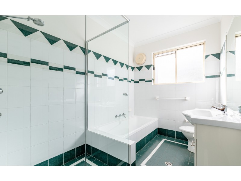 2/9 George Street, Liverpool NSW 2170