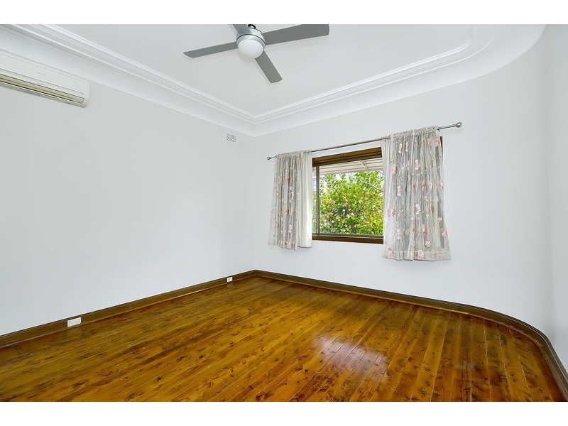 22 Wilga Street, Concord NSW 2137