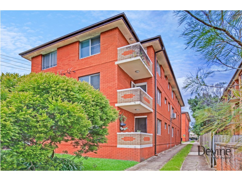 4/162 Croydon Avenue, Croydon Park NSW 2133