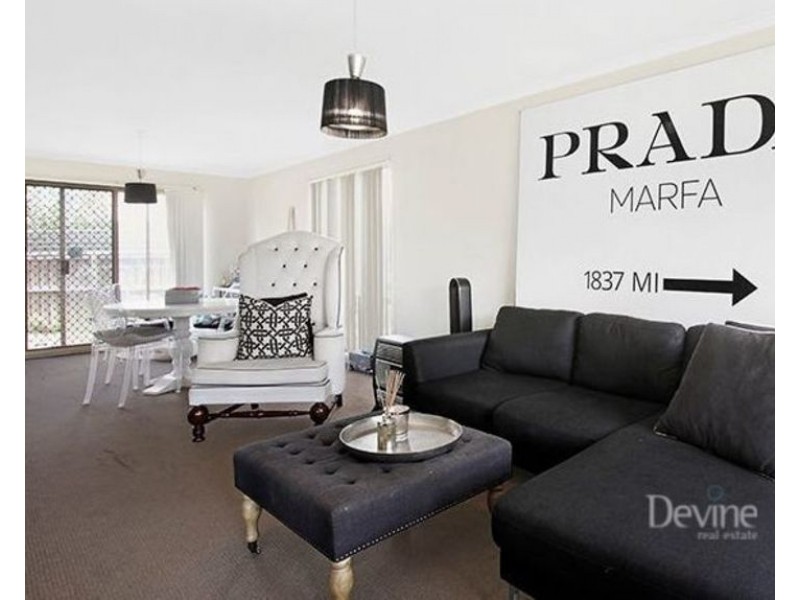 1 Mahogany Way, Greenacre NSW 2190