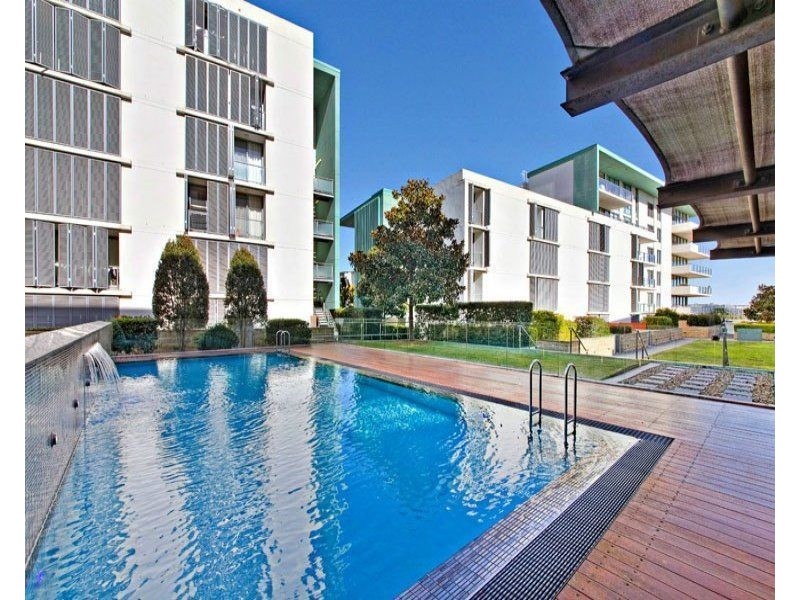 201/12 Shoreline Drive, Rhodes NSW 2138