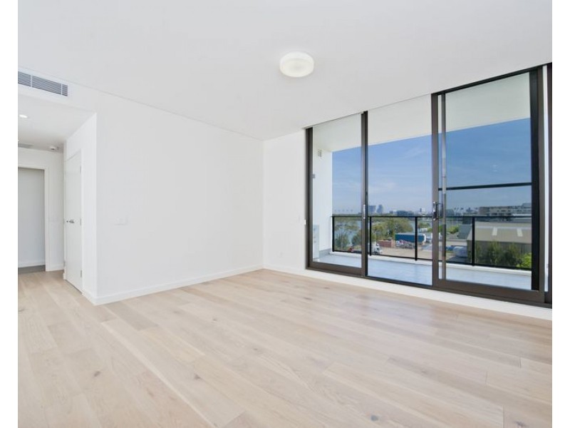 C401/21 Verona Drive, Wentworth Point NSW 2127